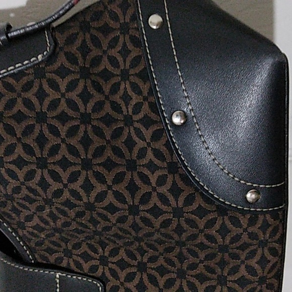 Relic handbag - Picture 8 of 8